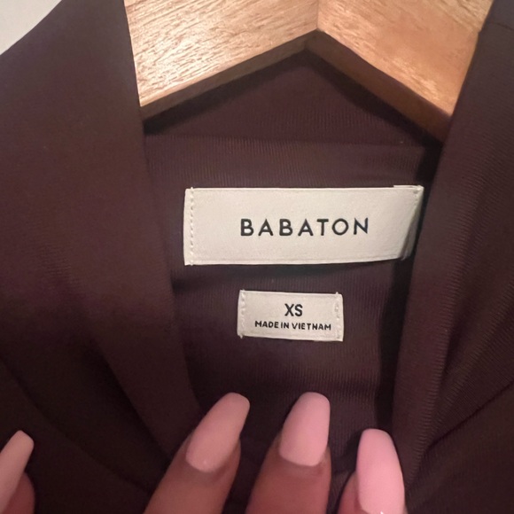 Aritzia Babaton Contour Mockneck Longsleeve - Picture 3 of 3